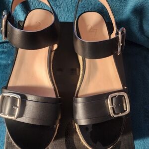 WEDGE LEATHER SANDAL SIZE 9 BY 27 EDIT